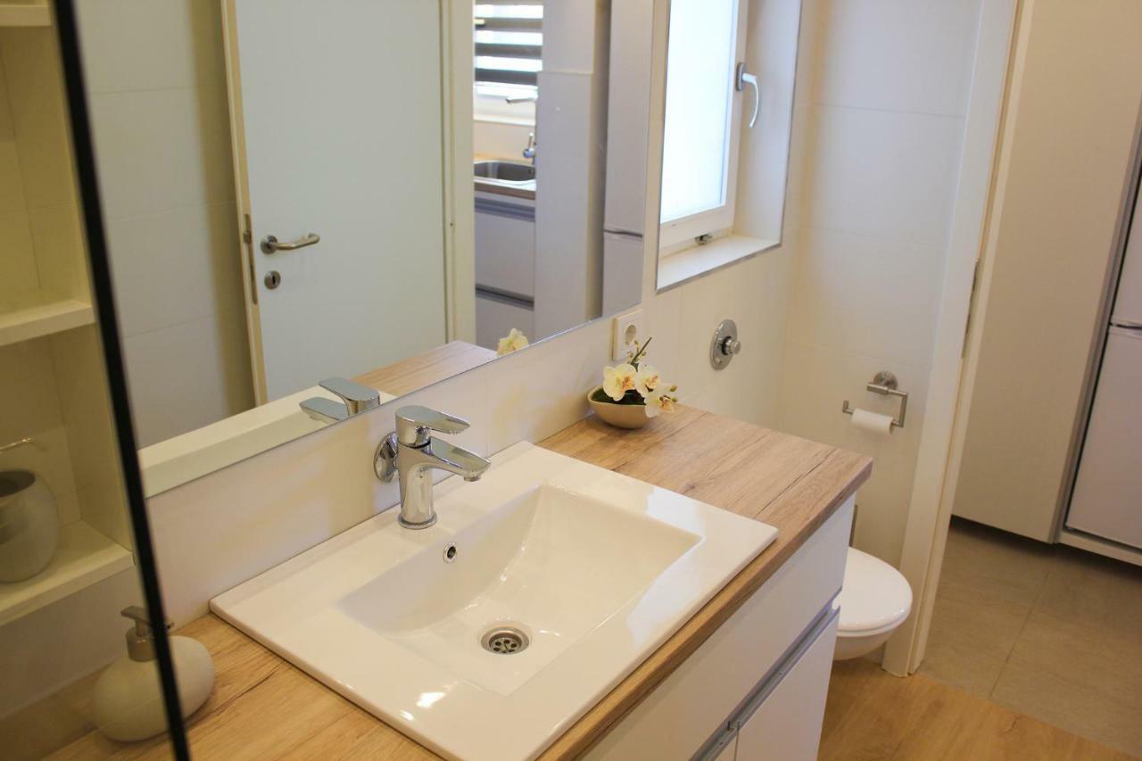 Holiday Home Liberta Крница Екстер'єр фото